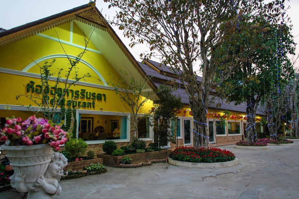 Rinrada Resort Чиангмай Экстерьер фото