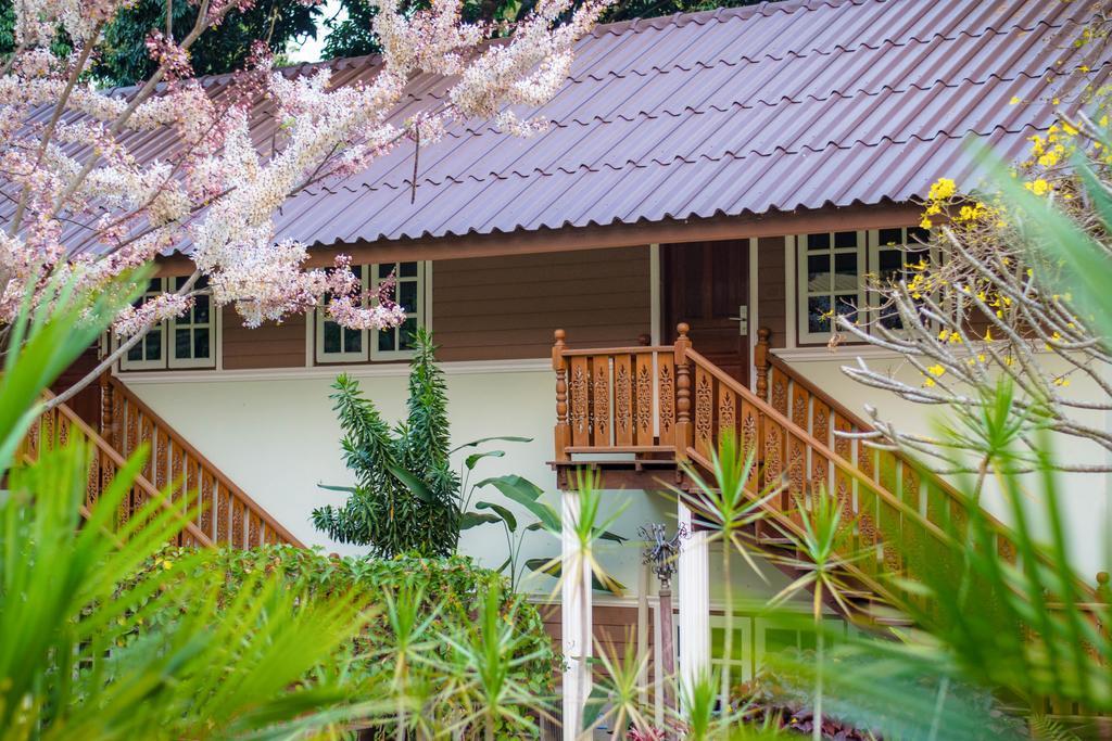 Rinrada Resort Чиангмай Экстерьер фото